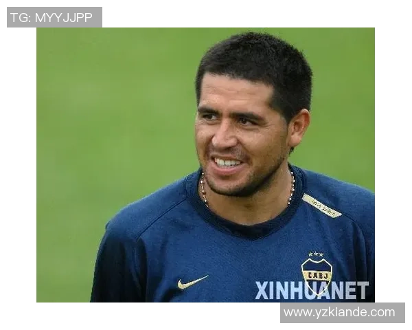 当今世界足坛最受欢迎球星盘点及其背后的精彩故事 当今世界足坛最受欢迎球星盘点及其背后的精彩故事