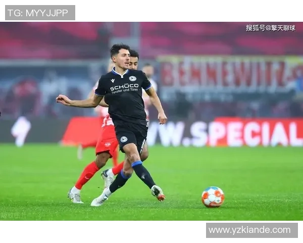 日本新生代足球球星闪耀国际赛场掀起全新竞技热潮 日本新生代足球球星闪耀国际赛场掀起全新竞技热潮