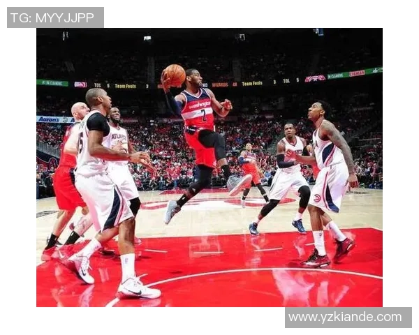 球星演绎足球假动作技巧分析与应用 探究其对比赛节奏与战术布局的影响