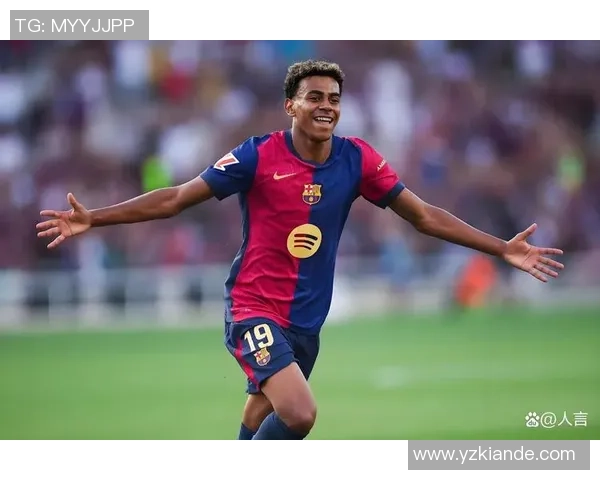 足球球星带伤上阵打封闭背后的坚持与职业生涯代价思考