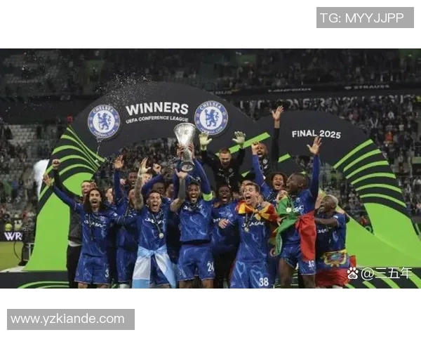 那些在赛场上如疯狂般爆发的足球球星们